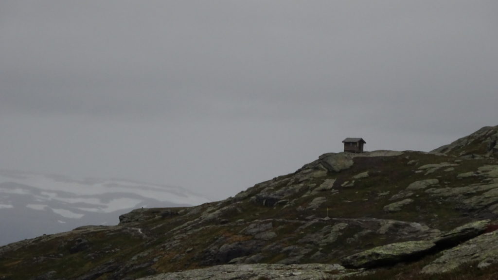 Vészkunyhó Norvégiában a Trolltunga felé